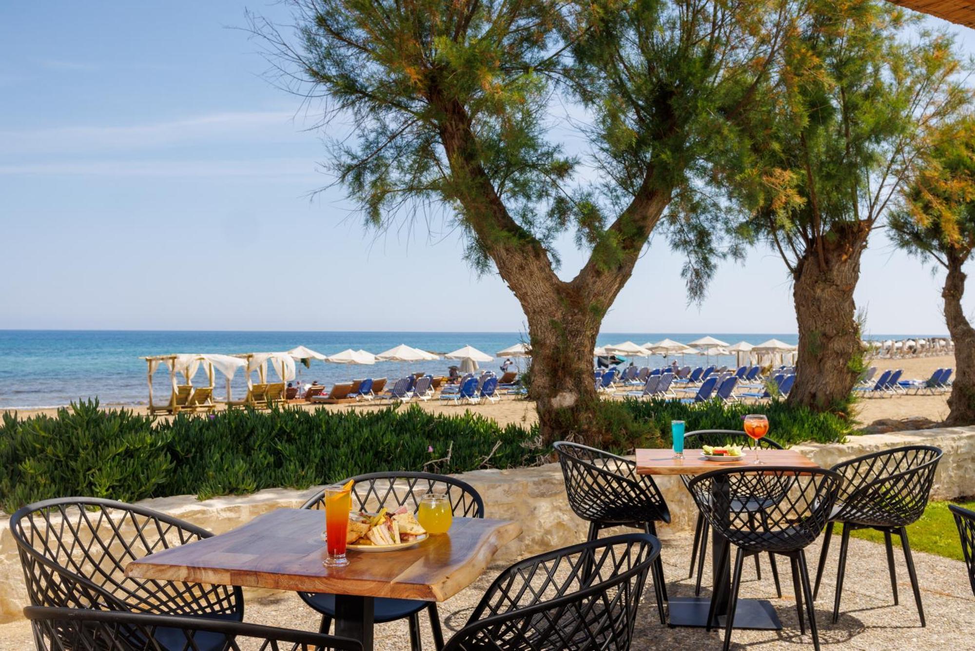 Malia Bay Beach Hotel & Bungalows Ngoại thất bức ảnh