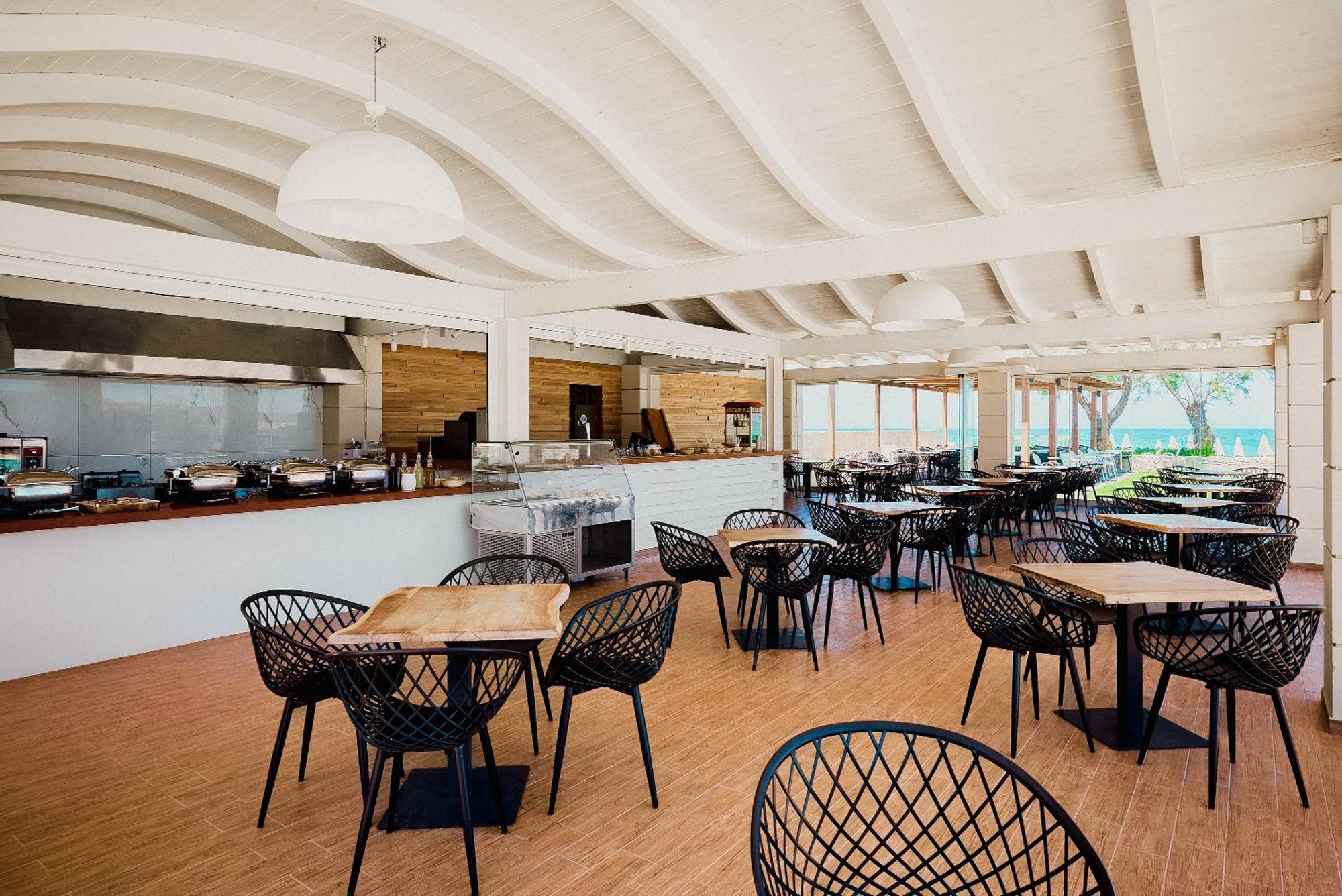 Malia Bay Beach Hotel & Bungalows Ngoại thất bức ảnh