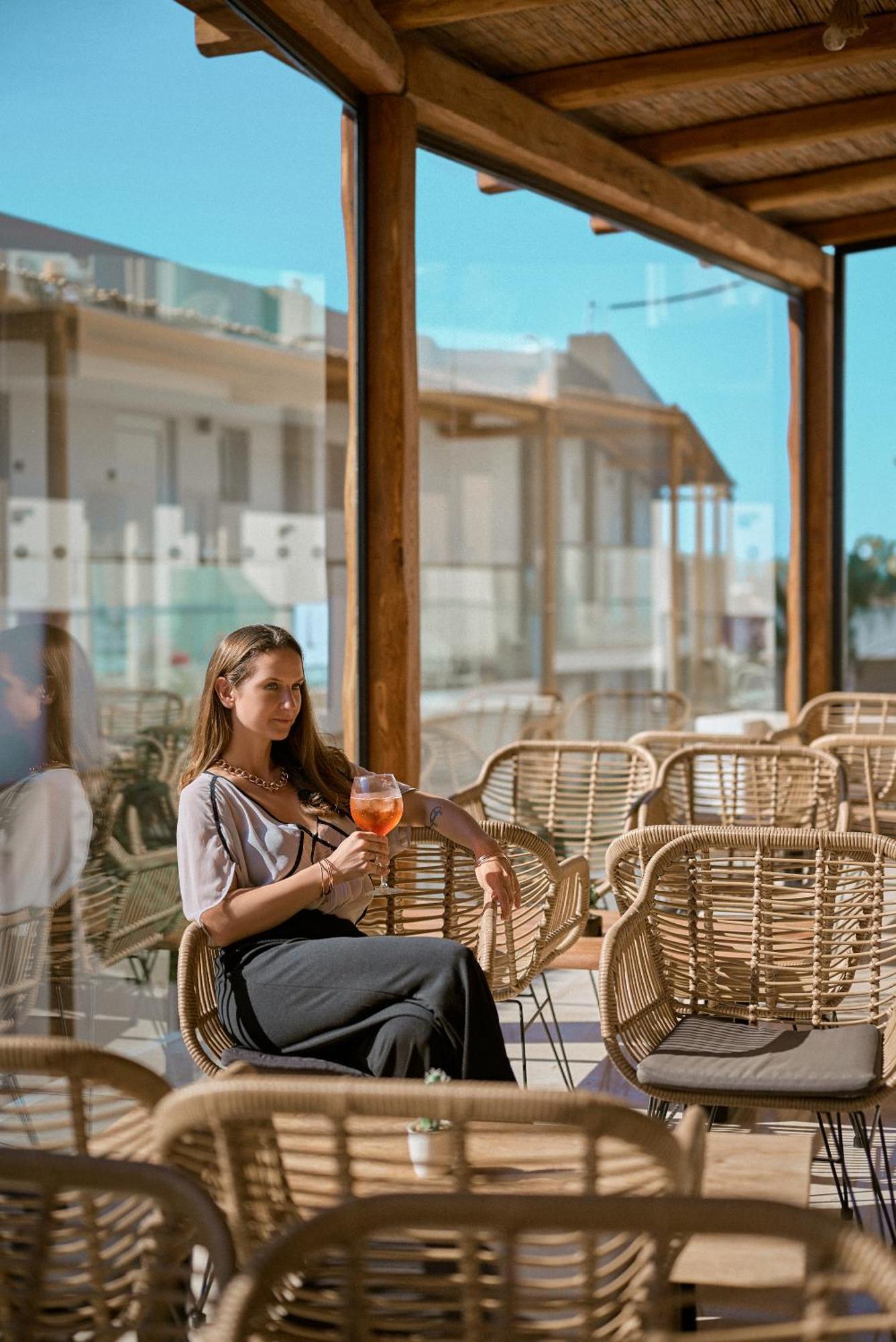 Malia Bay Beach Hotel & Bungalows Ngoại thất bức ảnh